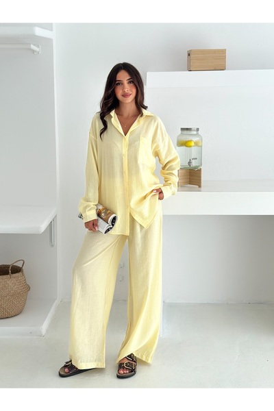 02Lady Fashion Wide Leg Strawberry Fabric Shirt Suit with Elastic Waist