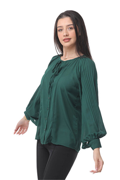SUGA Elegant Emerald Blouse