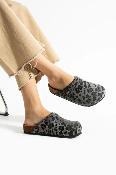 COMFORT OF PANTOFOLE Black Leopard Sabo Slippers