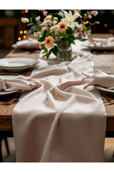 JACA Puff Scuba Fabric Textured Worry-Free Stain-Proof Long Runner Tablecloth and Napkin Set
