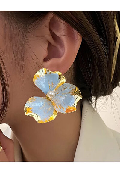 CAŞ DEKORASYON Gold Color Flower Figured Pearl Earrings (Pair)