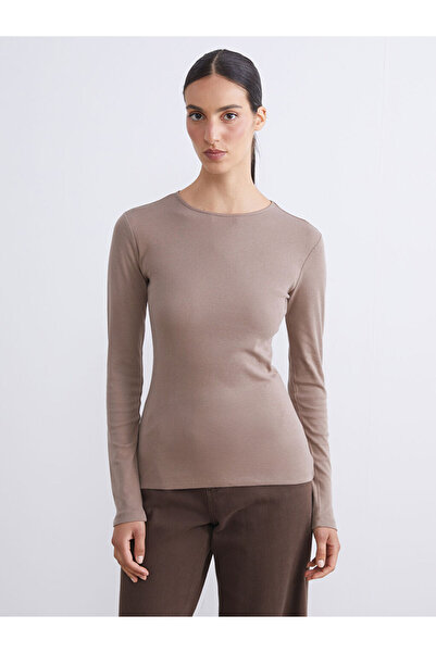 LC Waikiki Timeless Advice |   Plus Size Crew Neck Corded Fabric Women's T-Shirt