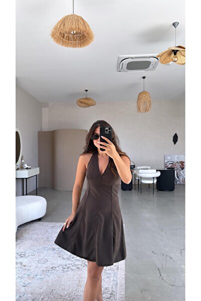 Buket Teke Rochie maro din denim spălat cu gât