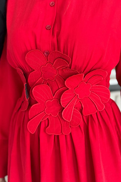 julude Red Shirt Collar Daisy Applique Hijab Tunic with Elastic Waist