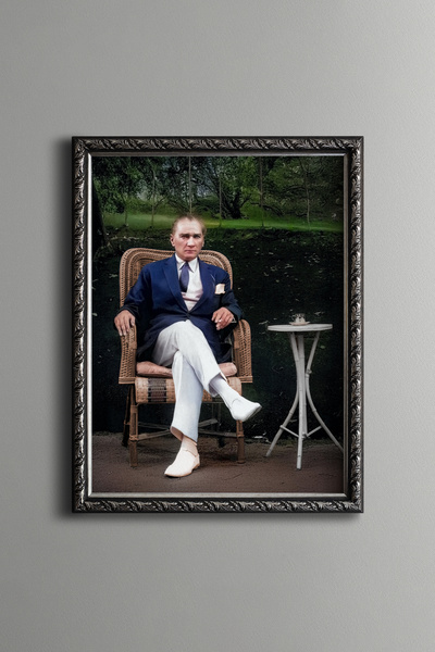 epiqart Mustafa Kemal Atatürk - Cadru cu model vintage