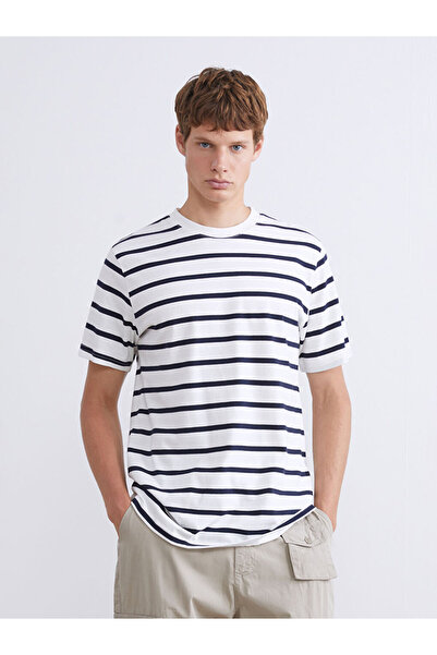 LC Waikiki Rmz Gi̇yi̇m Farkiyla Zero Roba Collar Striped Combed Cotton Men's ...