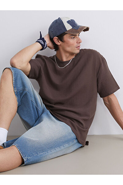 LC Waikiki Zero Roba Collar Muslin Men's T-Shirt from Uzg Store for Style Ent...