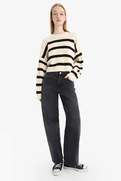 DeFacto New Season Coool Oversize Wide Fit Crew Neck Striped Sweater