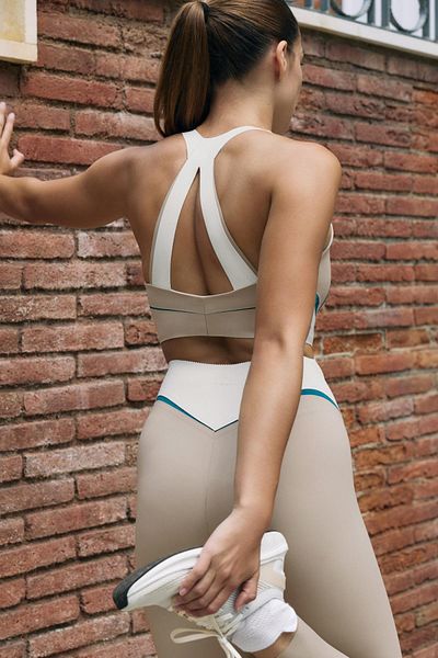 Oysho Compressive lines tank top