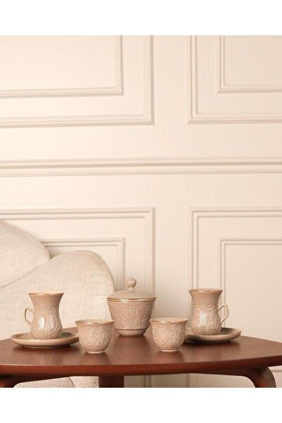 Arkaan طقم فناجين قهوة وشاهي باللون البيج