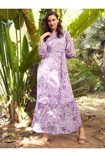 STREET 9 By Styli فستان ماكسي متعدد الطبقات بطبعة زهور مع حزام