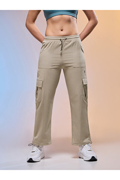 Technosport By Styli Women Solid Slim Fit Sports Cargo Track Pants