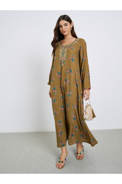 Maxim Creation By Styli Multi Thread Embroidery Jalabiya with Floral Print