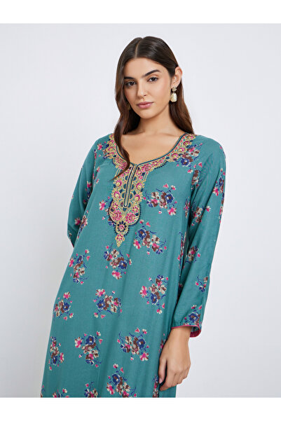 Maxim Creation By Styli Multi Thread Embroidery Jalabiya with Floral Print