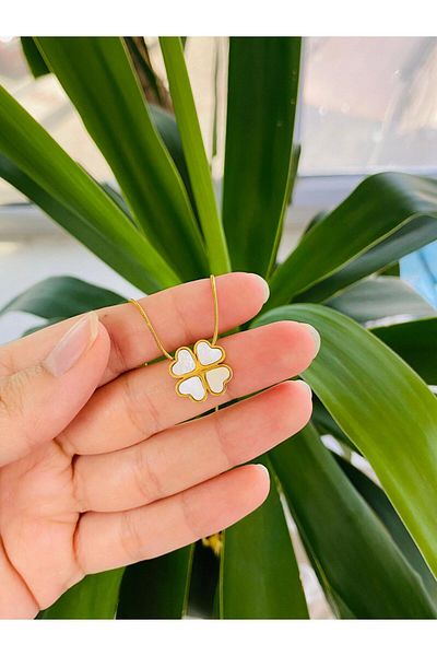 MODA White Pearlescent Clover Stainless Steel Women's Necklace