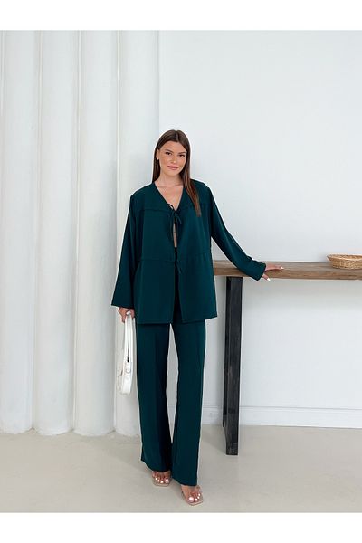 Gameyal Women's Aerobin Fabric Loose Trousers and Lace-Up Shirt Set