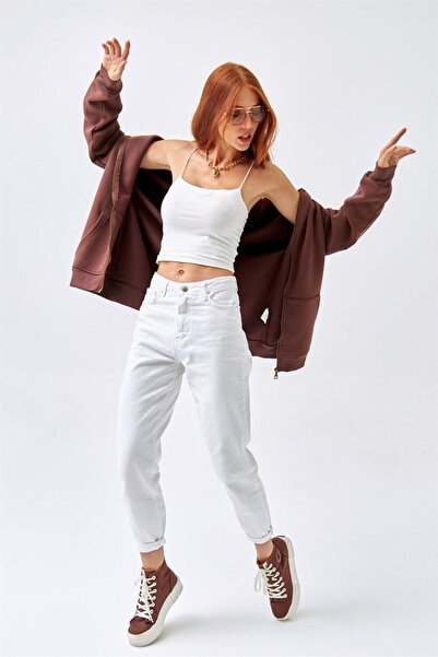 kleshus Pantaloni din denim alb Lena, cu talie înaltă, model Mom Fit