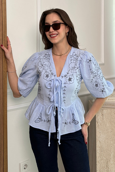 Butik Modana Nakışlı Müslin Bluz