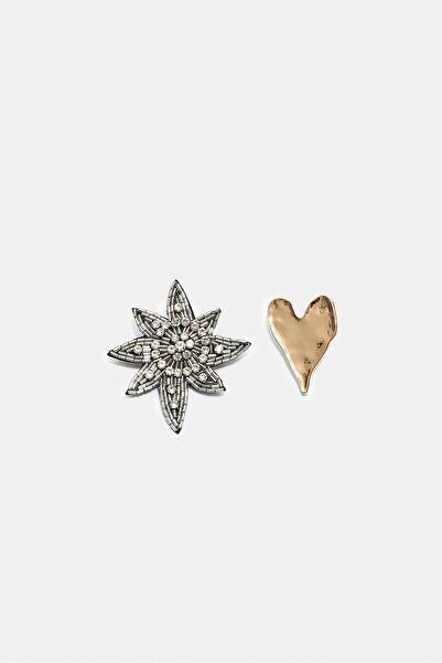 Stradivarius Set of 2 heart and star badges