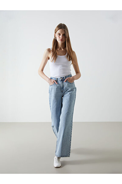 LC Waikiki Esvab • Modern & Distinctive Wide-Leg Women's Jean Pants
