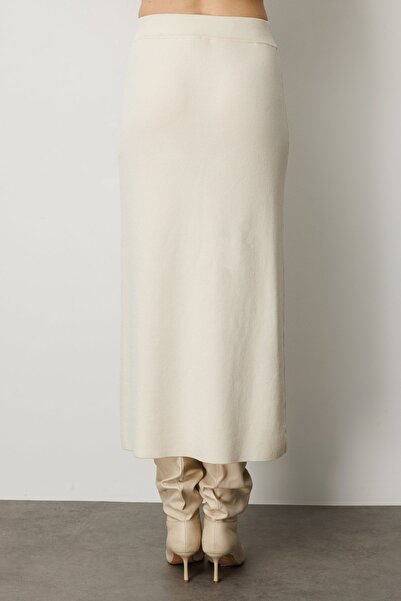 ON Midi Knitwear Skirt with Ornamental Buttons