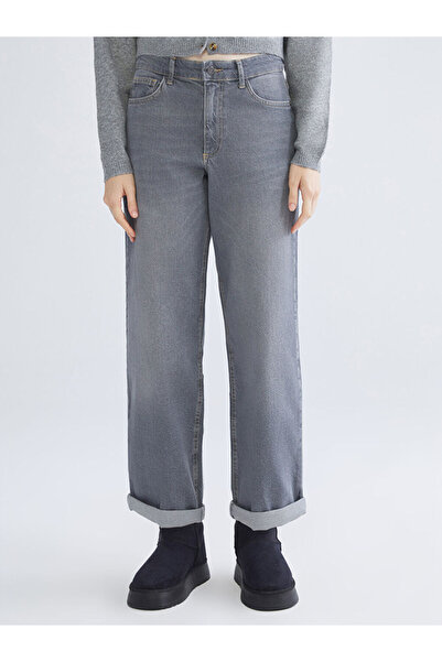 LC Waikiki Create Your Style from Uzg Store |   Boyfriend Fit Women's Jeans