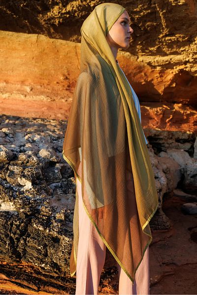 Mooncorn Gradient Muslin Shawl Olive Green