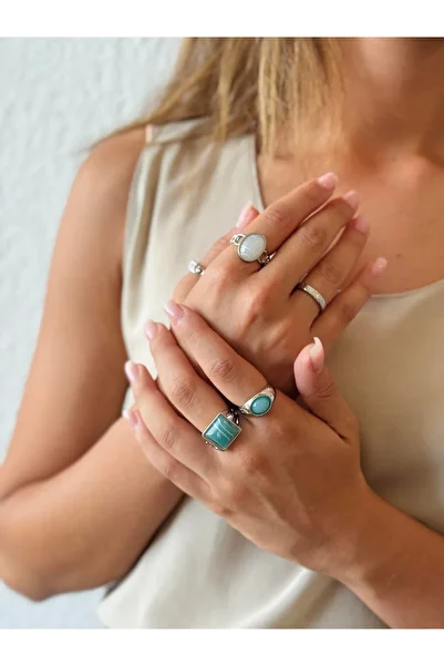 Retrobird 5-Piece Ring Set for Women Silver Color