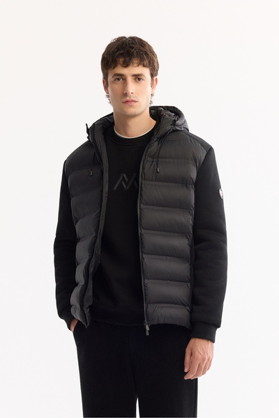 Avva Men's Black Water Repellent Windproof -5 ° C Durable Hooded Inflatable Comfort Fit Coat A52Y6155