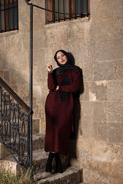 Hazamoda فستان ستار لوركس تريكو أحمر كلاريت