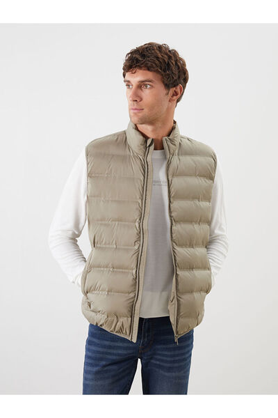 LC Waikiki Standart Kalıp Dik Yaka Erkek Şişme Yelek