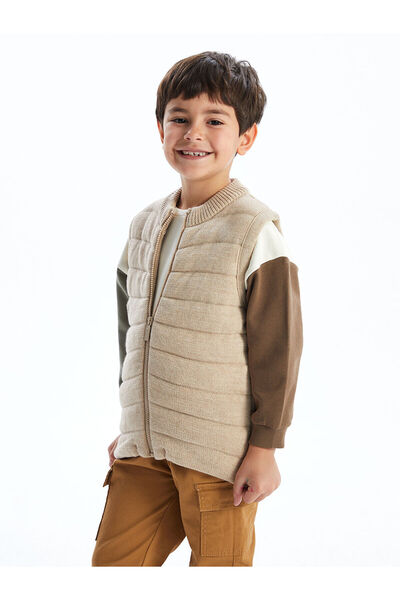 LC Waikiki New Season Crew Neck Boys Zipper Vest