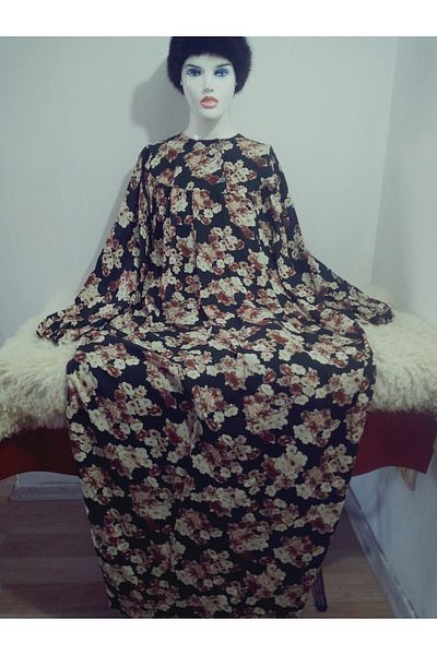 hoaryage Robadan Long Sleeve 100% Viscose Pressed Floral Mother Dress, Prayer Dress, Hijab Dress