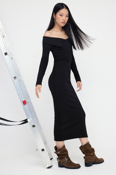 Trendyol Collection Teen Black Carmen Collar Bodycone/Fitted Ribbed Stretchy Straight Maxi Knitted Dress Twoaw26El00061