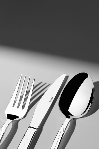 Nehir Fiesta Sade - Σετ μαχαιροπήρουνων σε κουτί 72 τεμαχίων για 12 άτομα