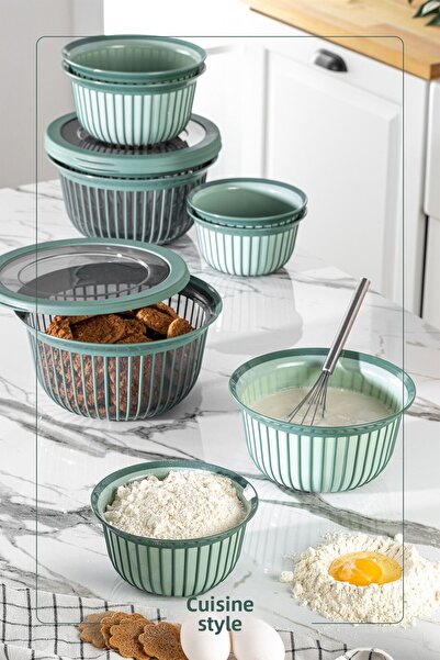Stile Cucina Linea 9-Piece Advantageous Dowry Set 3x (3 Lt Bowl with Lid) - 3x (2 Lt Bowl) - 3x (1 Lt Bowl) Green
