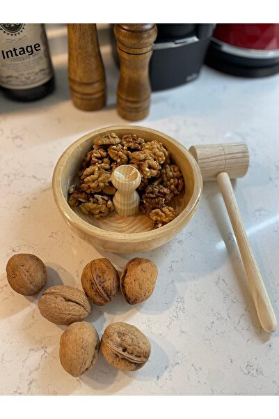 Beyaz Atölyem فتات خشبية من الجوز والجوز بلون فاتح