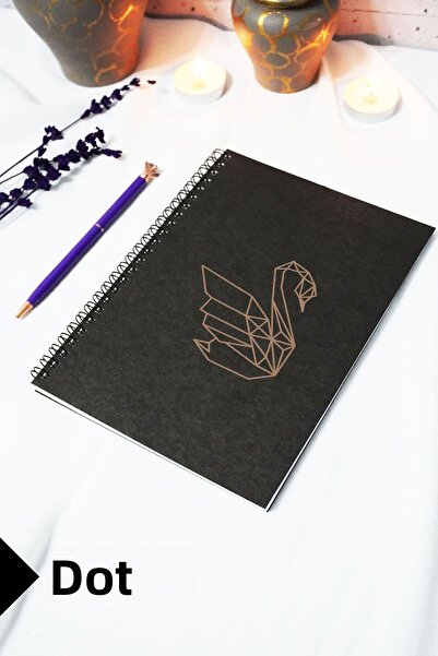 markcat دفتر ملاحظات A5 بغطاء كرافت أسود بطابع البجعة - دفتر ملاحظات منقط - 6...