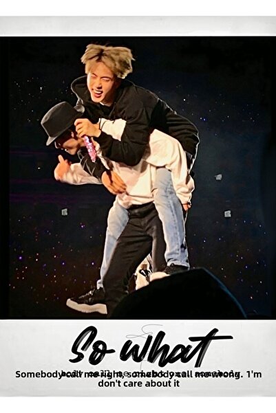 Universal BTS Τέιτζιν So What Πολικόφωτο Ξύλινη Αφίσα Διακοσμητική Ξύλινη Αφί...