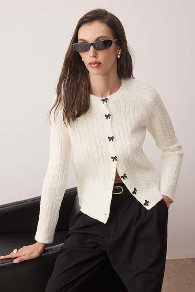 Trendyol Collection Ecru Soft Textured Ribbon Button Knitwear Cardigan Twoaw26Hi00167