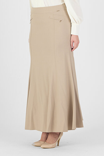 G-Line Stone ColorMaxiLength Pleated Back FishModelSkirt