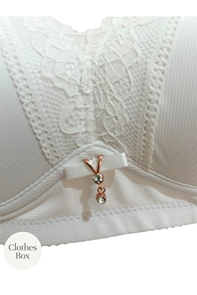 Clothes Box Lace Detailed Underwire-Free Padding-Free Gathering Bra Fk