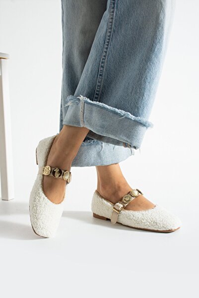 Slipcat Women's Plush Buckle Detail Flat Sole Home Ballerinas