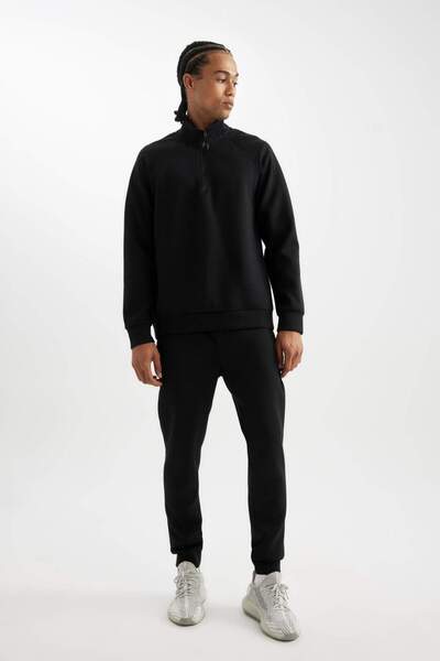 DeFacto DeFactoFit Pantaloni Jogger pentru Sportivi Slim Fit Din Material Scuba, Croi Strâns, Stanard la Picior C0485AX23W