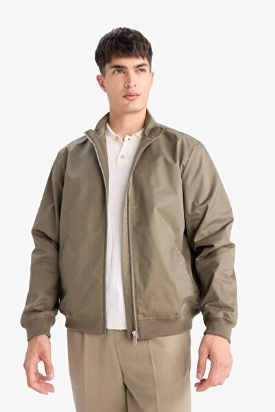 DeFacto Su İtici Slim Fit Mont Ceket Dar Kesim Dik Yaka Fermuarlı Cepli Astarlı Mevsimlik Hafif İnce D1238A