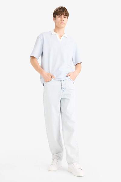 DeFacto Boxy Fit Relaxed Fit Seersucker Fabric Polo Neck Striped Short Sleeve T-Shirt F8351Ax25Au