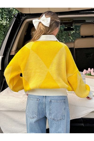 Dier Moda Women's Lemon Yellow Extra Soft Non-Pilling Oversize Sweater