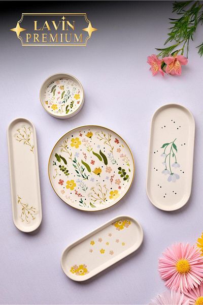 YzHome 14 Piece Porcelain Breakfast Set for 6 People Breakfast Presentation Set Plate Plate