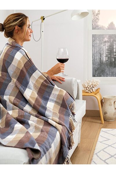 Karna Home Cotton Tv Knee Blanket Hare