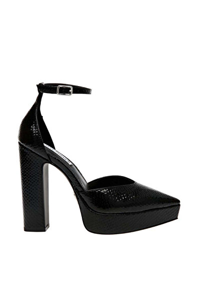 Steve Madden Womens Amperage Black Heels